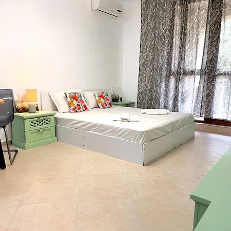 Апартаменти Cozy For 2 In Cascadas By Menada